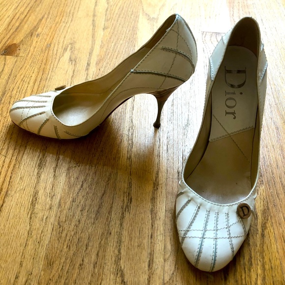 Christian Dior white ribbed heels - Picture 1 of 5